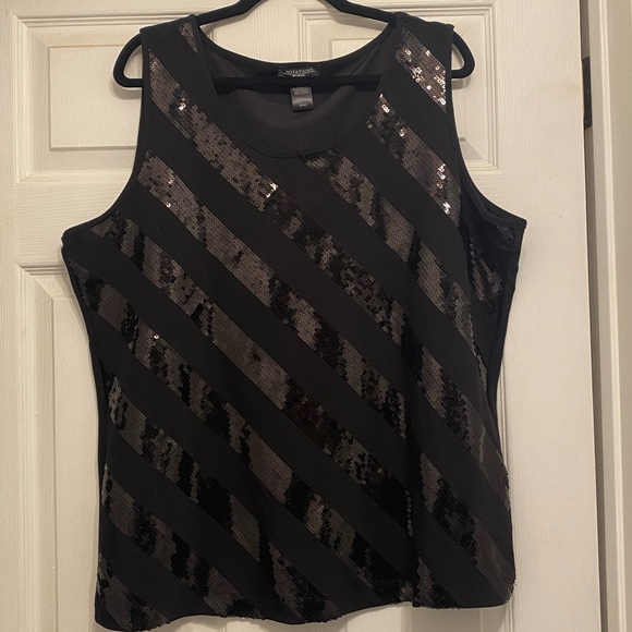 Beautiful Slanted Sequence Tank Top by Notations Woman - Picture 3 of 5